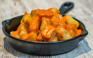 Patatas bravas
